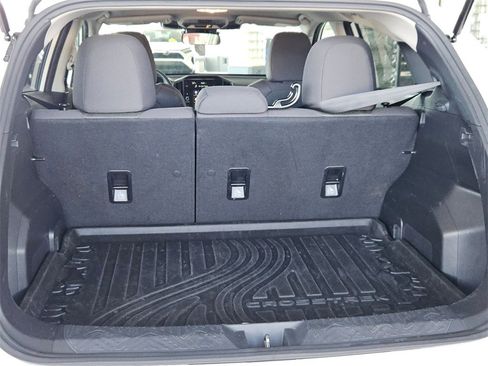 Used 2024 Subaru Crosstrek 2.0i Premium image 29