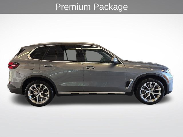 Used 2026 BMW X5 xDrive40i AWD/4WD image 8