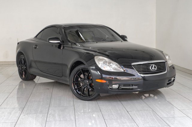 Used 2006 Lexus SC 430 Convertible RWD image 3