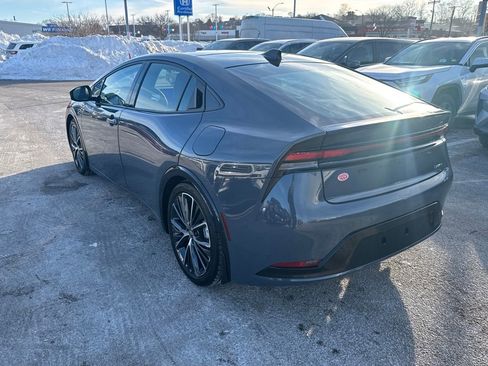 Used 2024 Toyota Prius Limited image 9