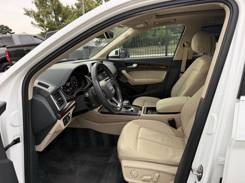 Used 2018 Audi Q5 Prestige w/ Prestige Package AWD/4WD image 7