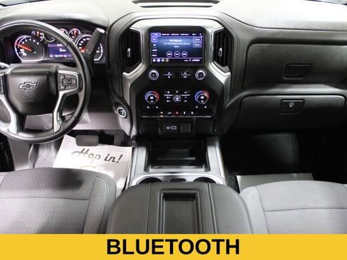 Used 2022 Chevrolet Silverado 1500 RST w/ Z71 Off-Road Package image 2