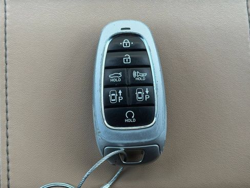 Used 2023 Hyundai Sonata Limited FWD image 22