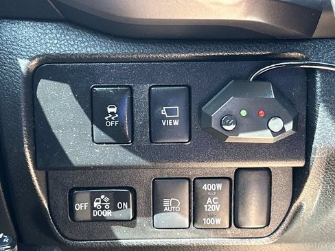 Used 2023 Toyota Tacoma TRD Sport w/ TRD Premium Sport Package AWD/4WD image 26