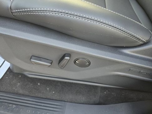 New 2026 Ford Expedition Platinum w/ Stealth Appearance Package image 26
