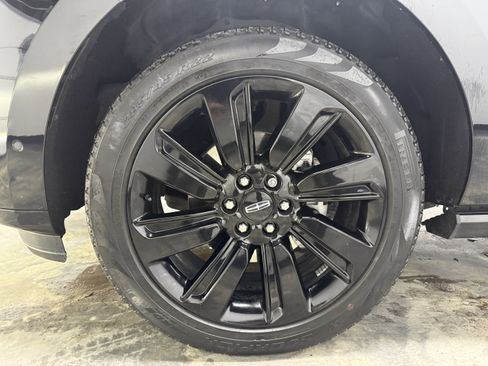 Used 2023 Lincoln Navigator L Reserve w/ Equipment Group 201A image 28