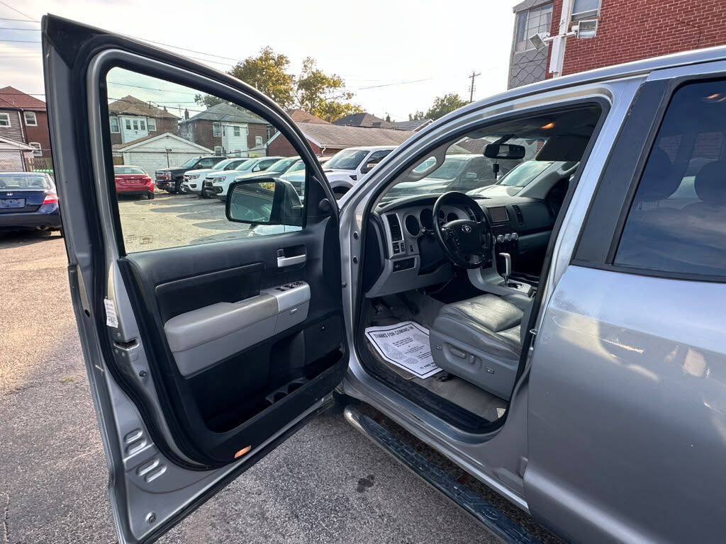 Used 2007 Toyota Tundra Limited AWD/4WD image 9