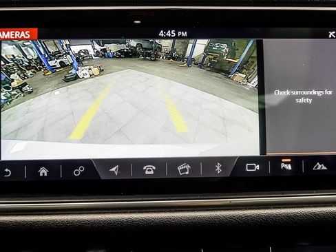 Used 2020 Land Rover Range Rover Sport HSE image 29