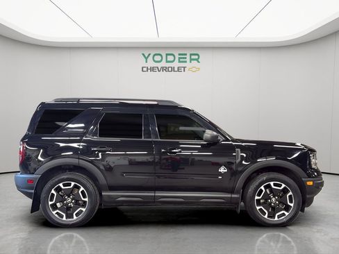 Used 2021 Ford Bronco Sport Outer Banks image 4