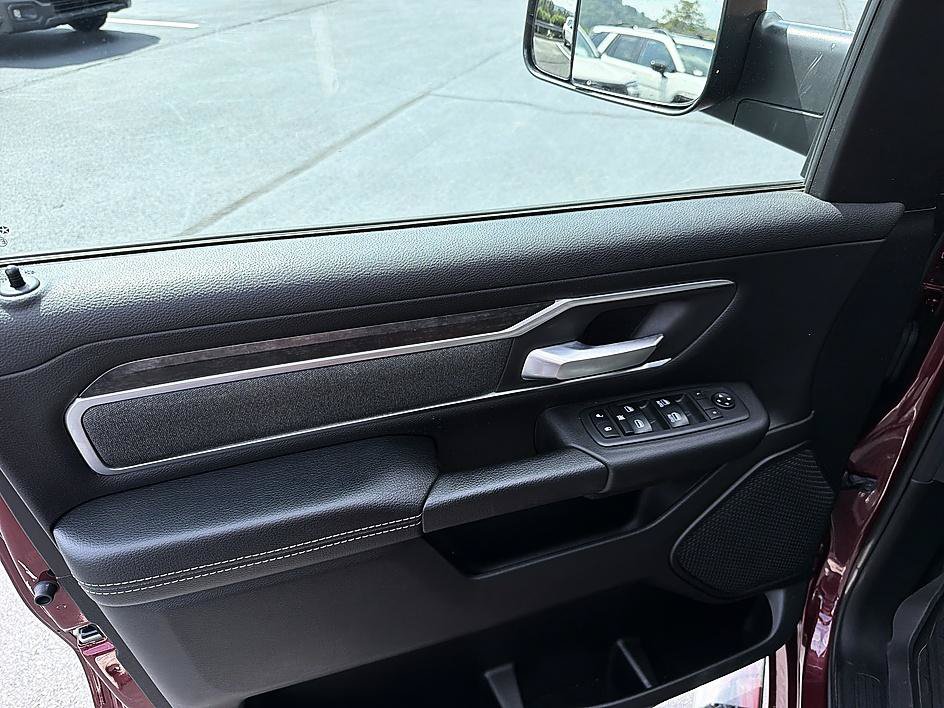 Used 2019 RAM 1500 Big Horn AWD/4WD image 10