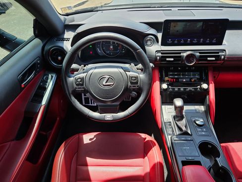 Used 2024 Lexus IS 500 RWD image 29