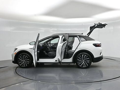 Used 2024 Volkswagen ID.4 S RWD image 36