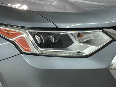 Used 2021 Chevrolet Traverse High Country AWD/4WD image 30