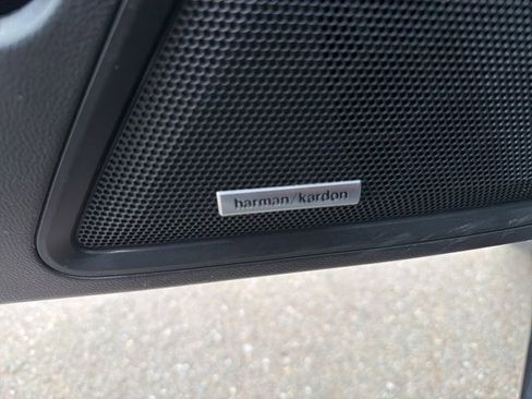 Used 2025 Subaru Outback Wilderness AWD/4WD image 13