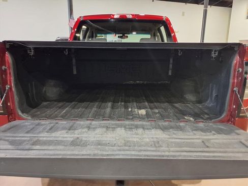 Used 2018 GMC Sierra 1500 SLT w/ SLT Premium Package image 7