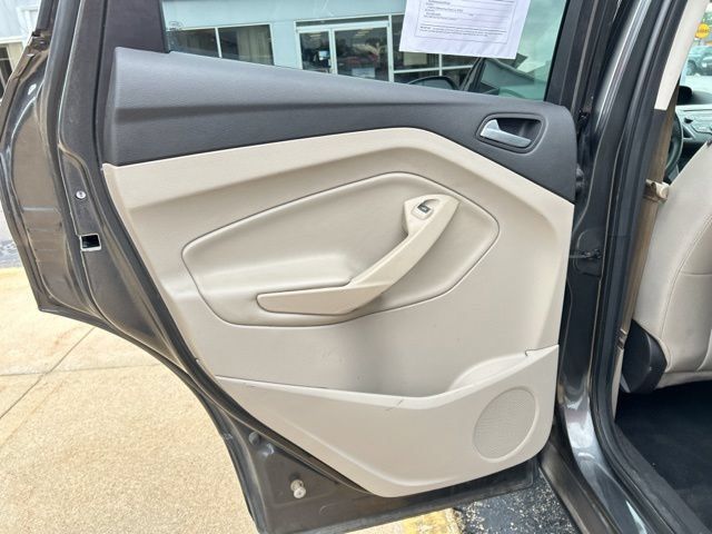 Used 2017 Ford Escape SE FWD image 20