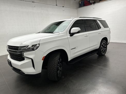 Used 2022 Chevrolet Tahoe RST w/ Luxury Package AWD/4WD image 5