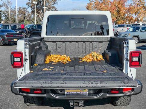 New 2026 Jeep Gladiator Rubicon image 24