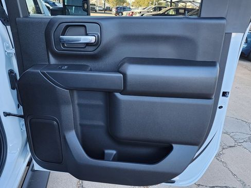 New 2026 GMC Sierra 3500 Pro w/ Convenience Package image 40