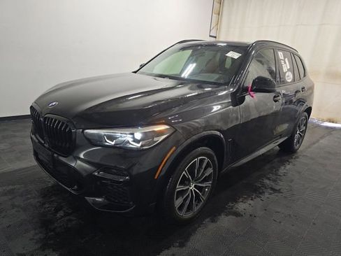 Used 2022 BMW X5 xDrive40i AWD/4WD image 1