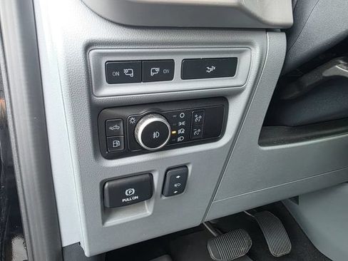Used 2023 Ford F150 XLT w/ Equipment Group 302A High AWD/4WD image 18