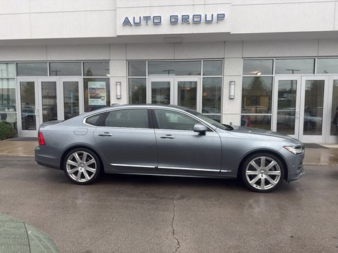 Used 2019 Volvo S90 T6 Inscription w/ Advanced Package AWD/4WD image 2