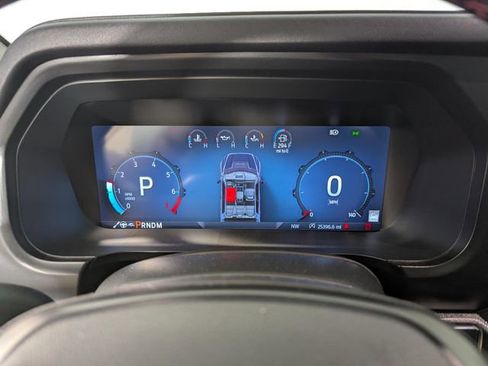 Used 2025 Ford F150 Raptor AWD/4WD image 17