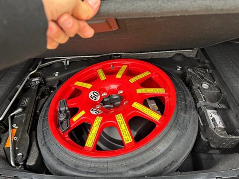 Used 2014 Porsche Cayenne Turbo S image 31