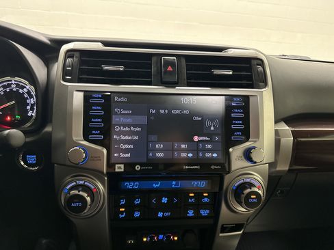 Used 2020 Toyota 4Runner Limited image 23