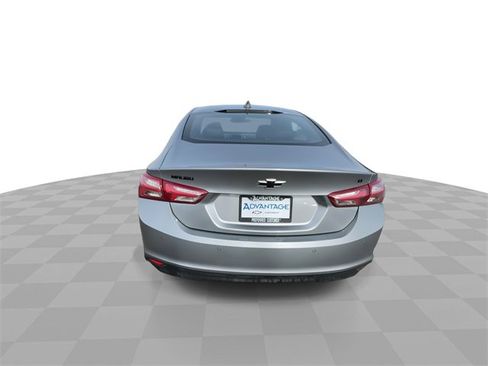 Used 2025 Chevrolet Malibu LT w/ Sport Edition image 7