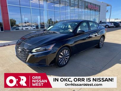 Used 2025 Nissan Altima 2.5 SV