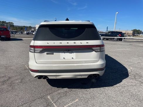 Used 2025 Lincoln Aviator Black Label w/ Jet Appearance Package image 7
