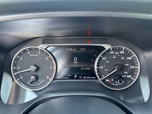 Used 2024 Nissan Rogue S image 25