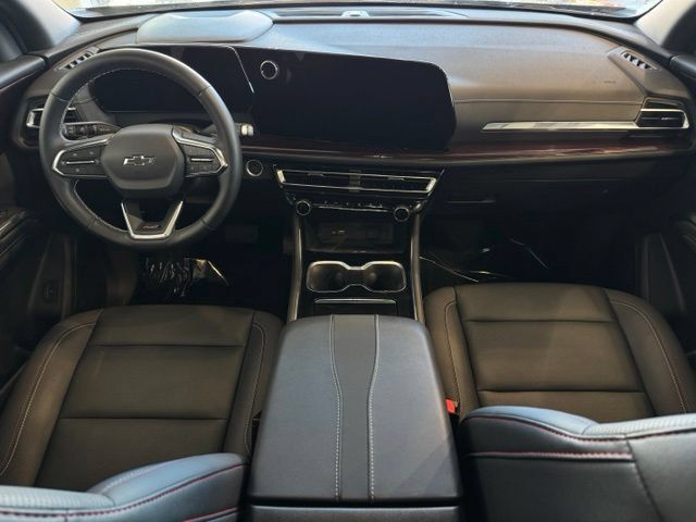 Certified 2025 Chevrolet Traverse Z71 w/ Driver Confidence Package AWD/4WD image 18