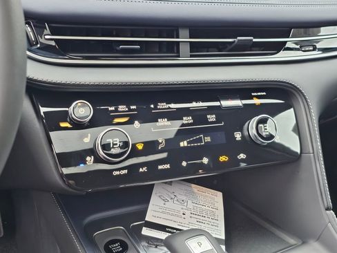 New 2026 INFINITI QX60 Sport image 35