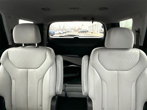 Used 2020 Hyundai Palisade SEL w/ Premium Package image 18