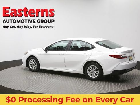 Used 2025 Toyota Camry LE FWD image 63