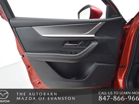 Certified 2025 MAZDA CX-90 Plug-In Hybrid w/ Premium Plus image 31