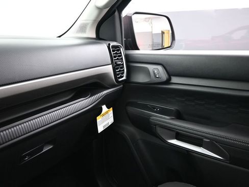 New 2025 Ford Ranger XLT w/ FX4 Off-Road Package image 25