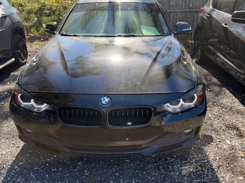 Used 2015 BMW 320i Sedan image 1