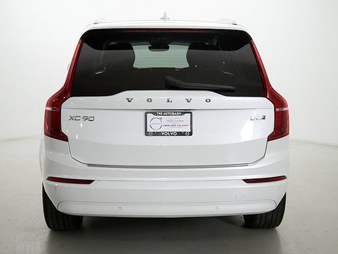 Certified 2023 Volvo XC90 B6 Core w/ Protection Package Premier AWD/4WD image 8