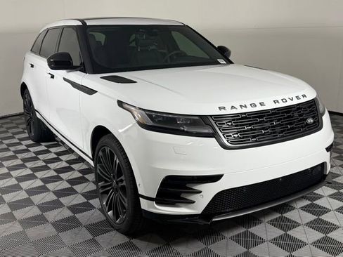 New 2026 Land Rover Range Rover Velar Dynamic SE image 11
