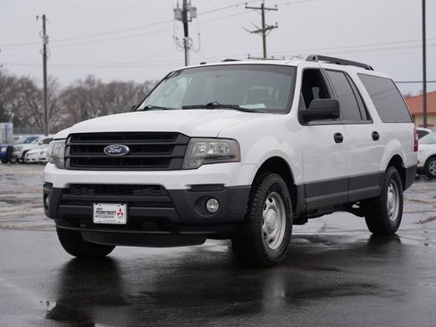 Used 2017 Ford Expedition EL XL image 7