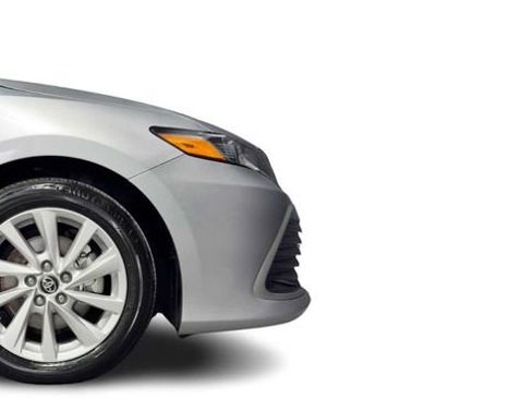 Used 2024 Toyota Camry LE FWD image 8