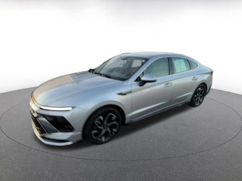 Used 2025 Hyundai Sonata SEL image 9