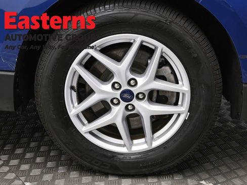 Used 2021 Ford Edge SEL AWD/4WD image 30