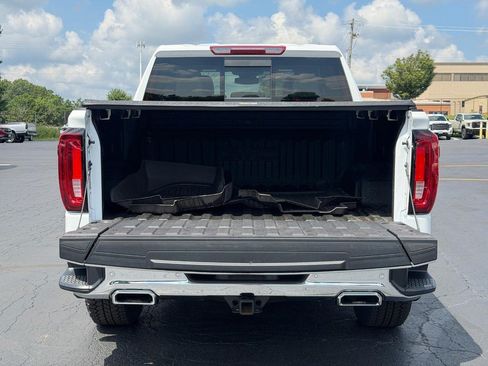 Used 2026 GMC Sierra 1500 SLT w/ SLT Premium Plus Package AWD/4WD image 4