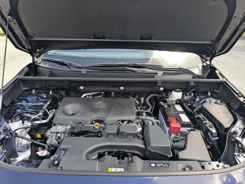 Used 2025 Toyota RAV4 XLE w/ Convenience Package image 16