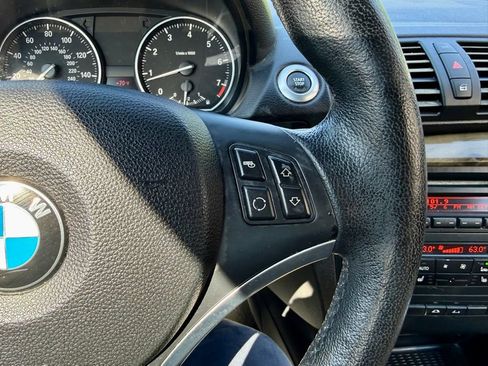Used 2011 BMW 128i Convertible RWD image 24