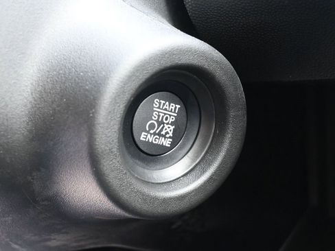 New 2025 RAM ProMaster 2500 w/ Quick Order Package 22G SLT image 14